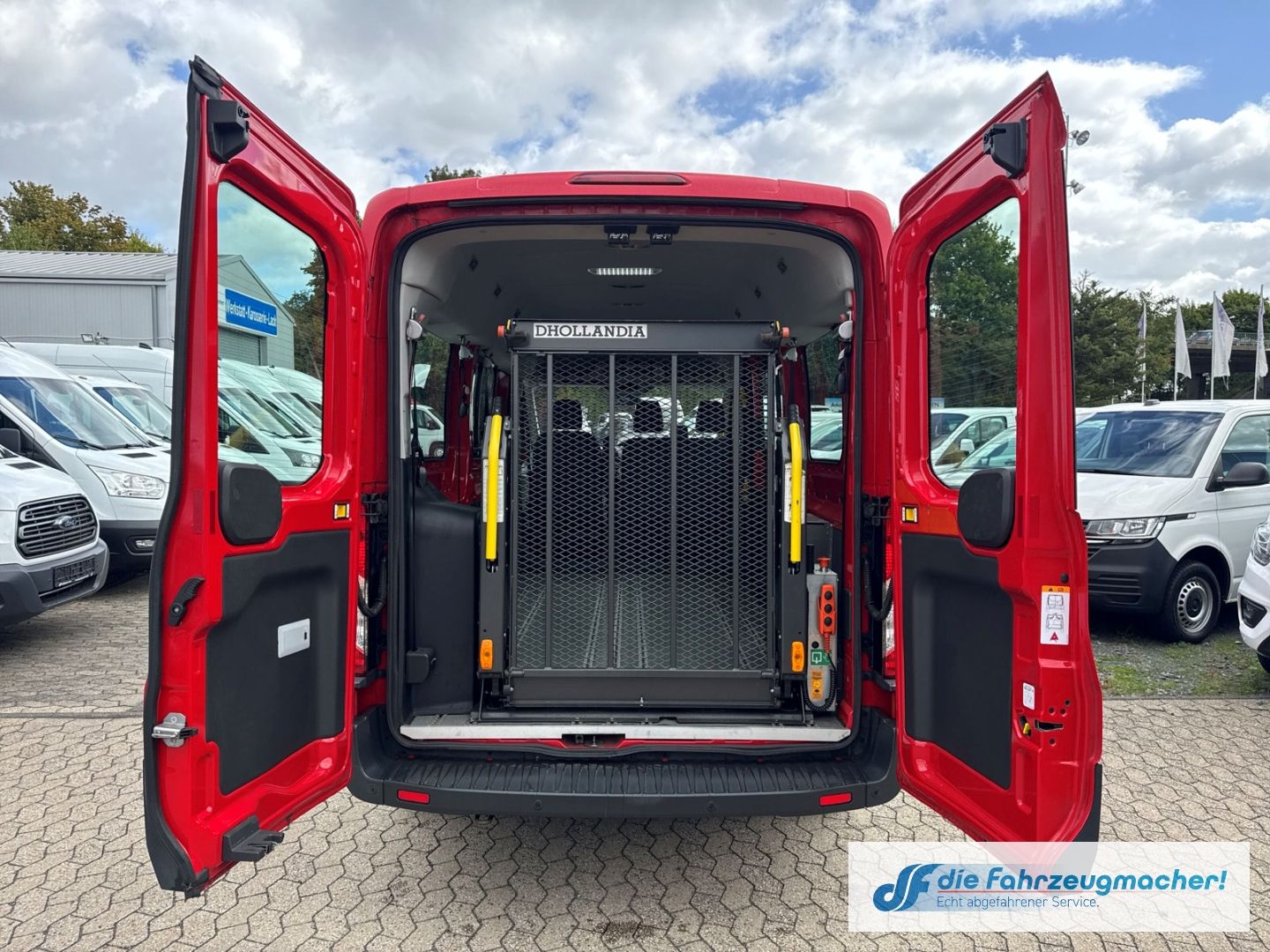 Fahrzeugabbildung Ford Transit Kombi 350 L3 2.2 TDCi DPF *7133 *KLIMA *