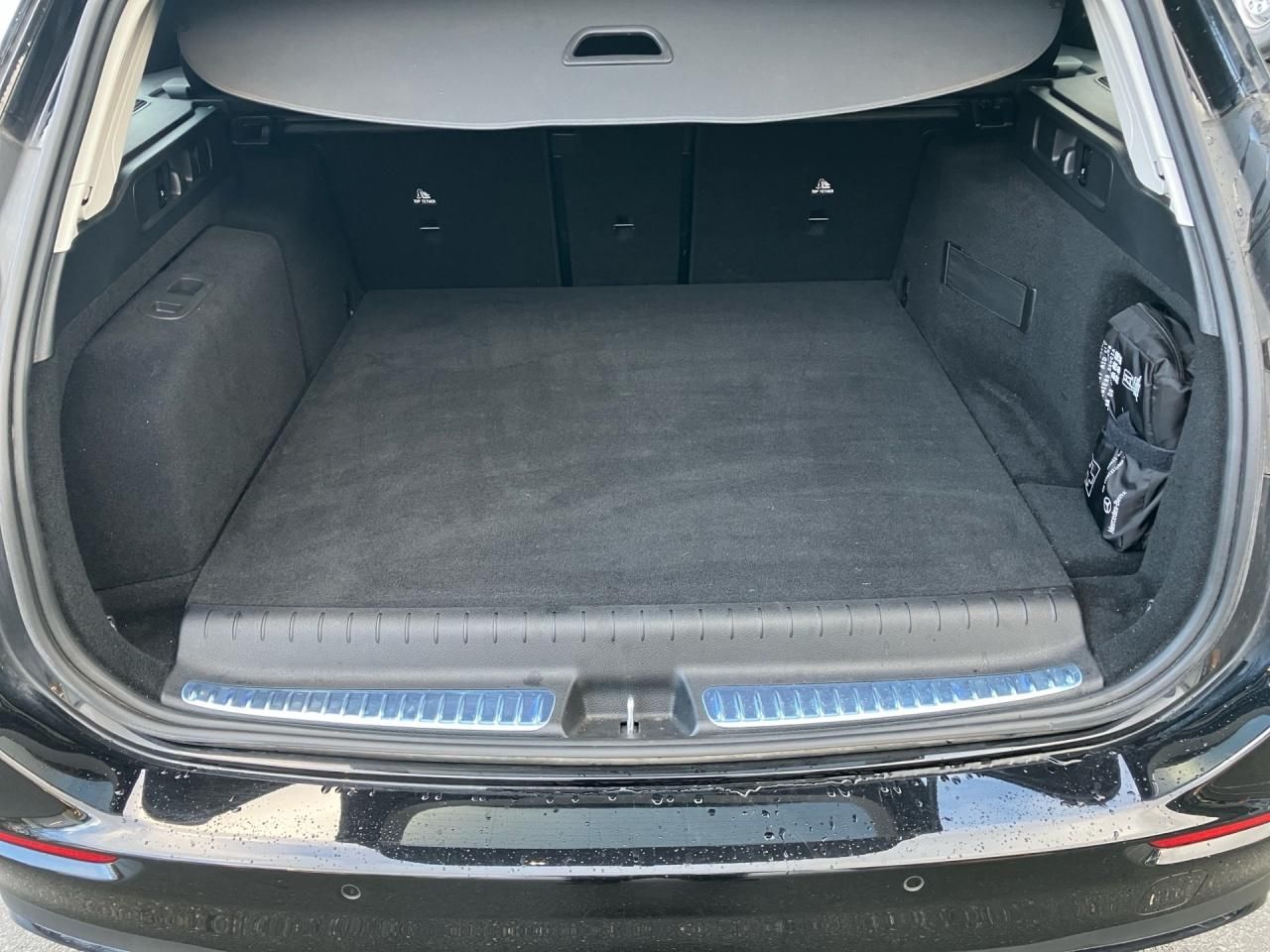 Fahrzeugabbildung Mercedes-Benz C 300 e T AHK Pano Night Distronic 360° L-Heizun