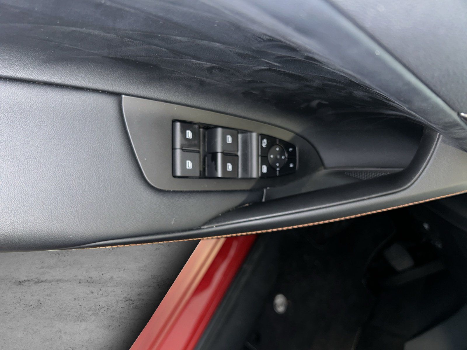 Fahrzeugabbildung MG MG HS HEV Luxury