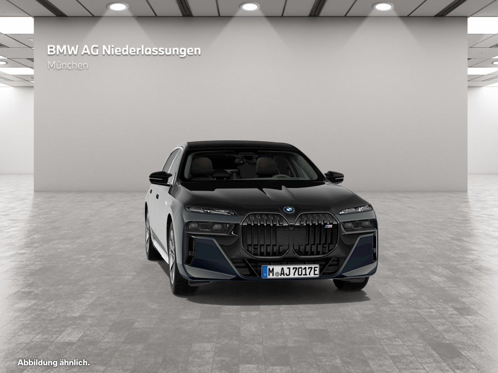 BMW M760 - Bild 13