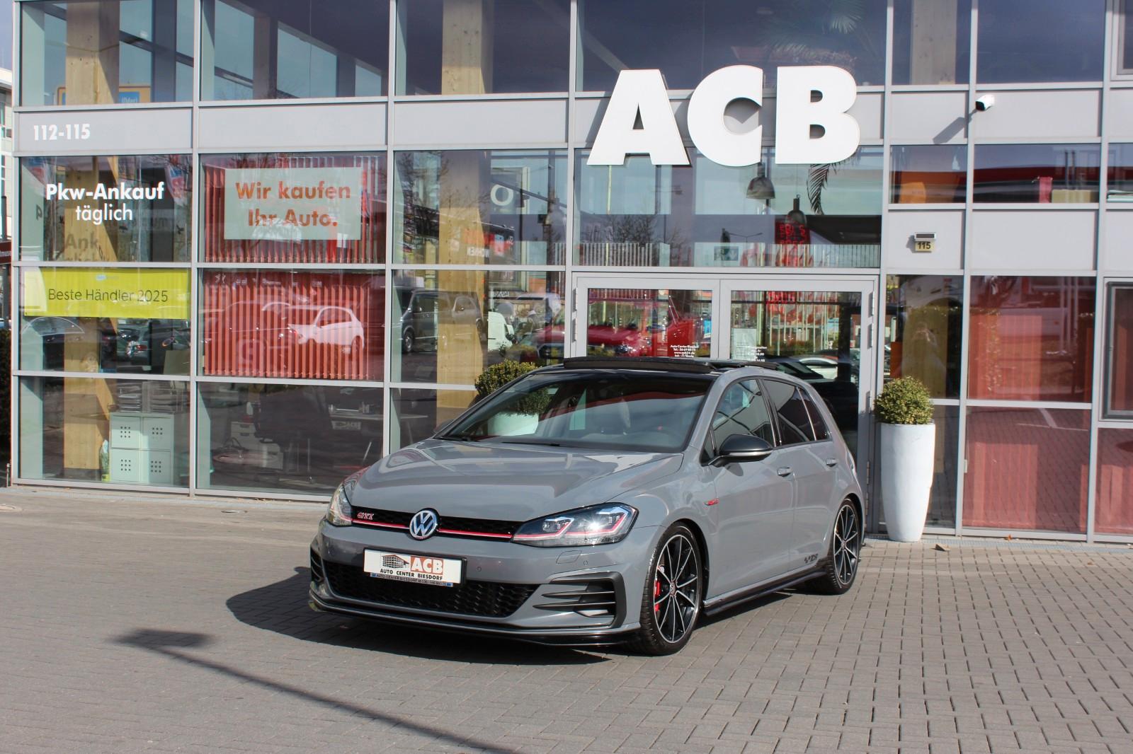 Volkswagen Golf VII GTI TCR Akrapovic Panorama DynAudio