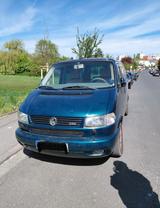Volkswagen T4 Caravelle 2.5 TDI 131PS! Automatik - Volkswagen T4 Caravelle: Grün