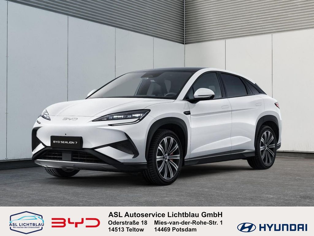 BYD SEALION 7