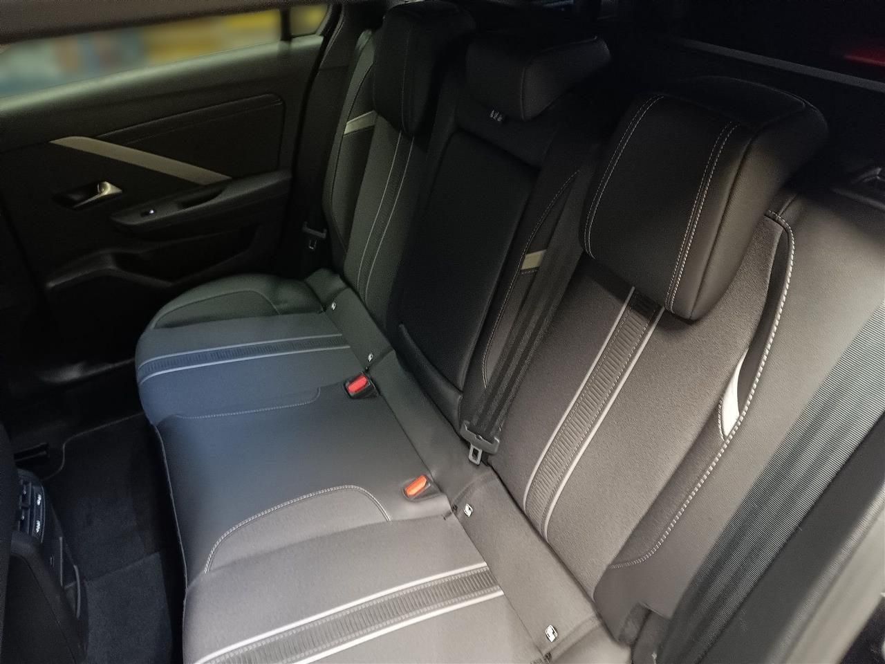 Fahrzeugabbildung Opel Astra ST 1.2T GS 130PS - 360Grad, Sitz+Lenkradhz