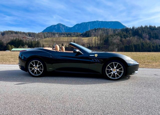 Ferrari California 4.3 V8 2-Sitzer