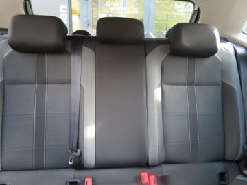 Fotografie 8 des VW Polo VI Highline 1.0 85kw R-Line Paket Pano