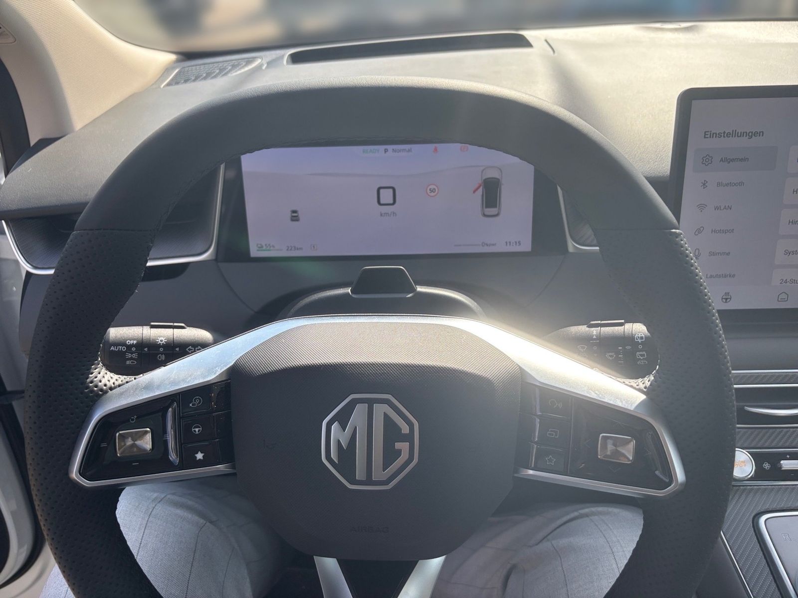 MG S6 EV