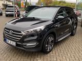 Hyundai TUCSON blue 1.7 CRDi Classic 2WD Classic - Hyundai Tucson Classic mit Diesel-Antrieb