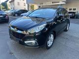 Hyundai iX35 2.0 Benzin Automatik Leder Pano Navi Kamera - Hyundai ix35: Allradantrieb, 2.0