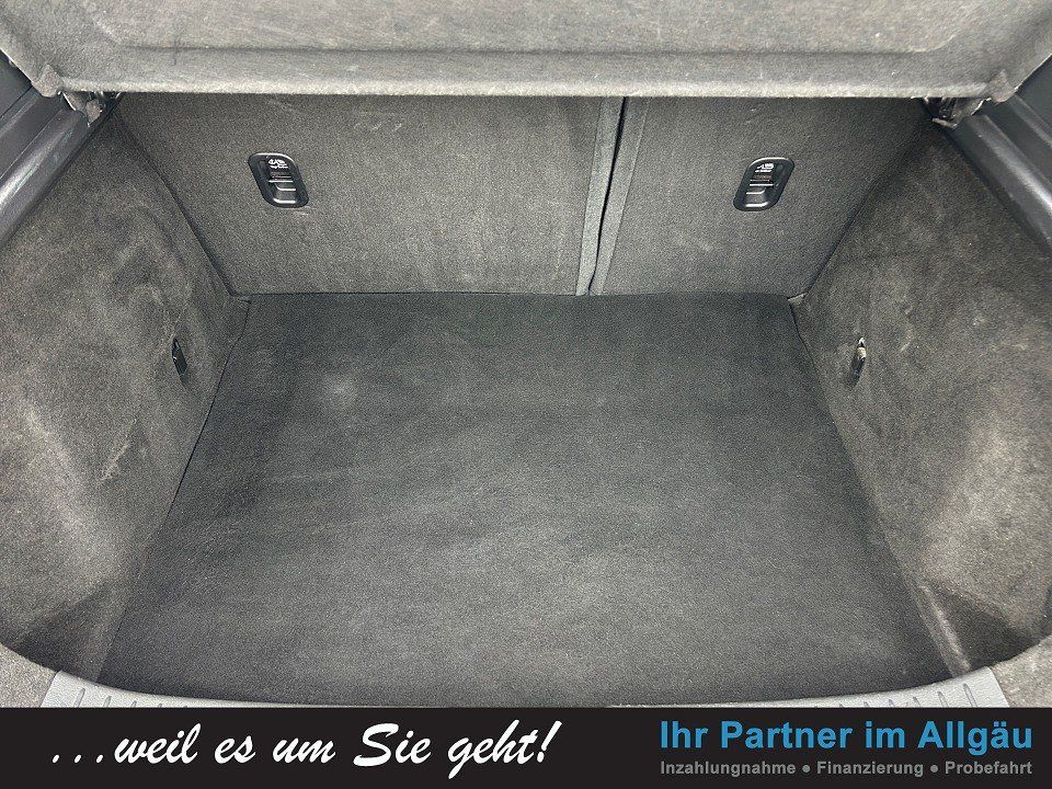 Fahrzeugabbildung Mazda CX-30 SKY-G 150 6AG 1HD GARANTIE NAV+LED+CARPLAY