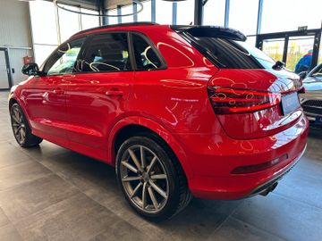 Audi Q3 2.0 TDI quattro *BiXenon*Pano*AHK*SLine*