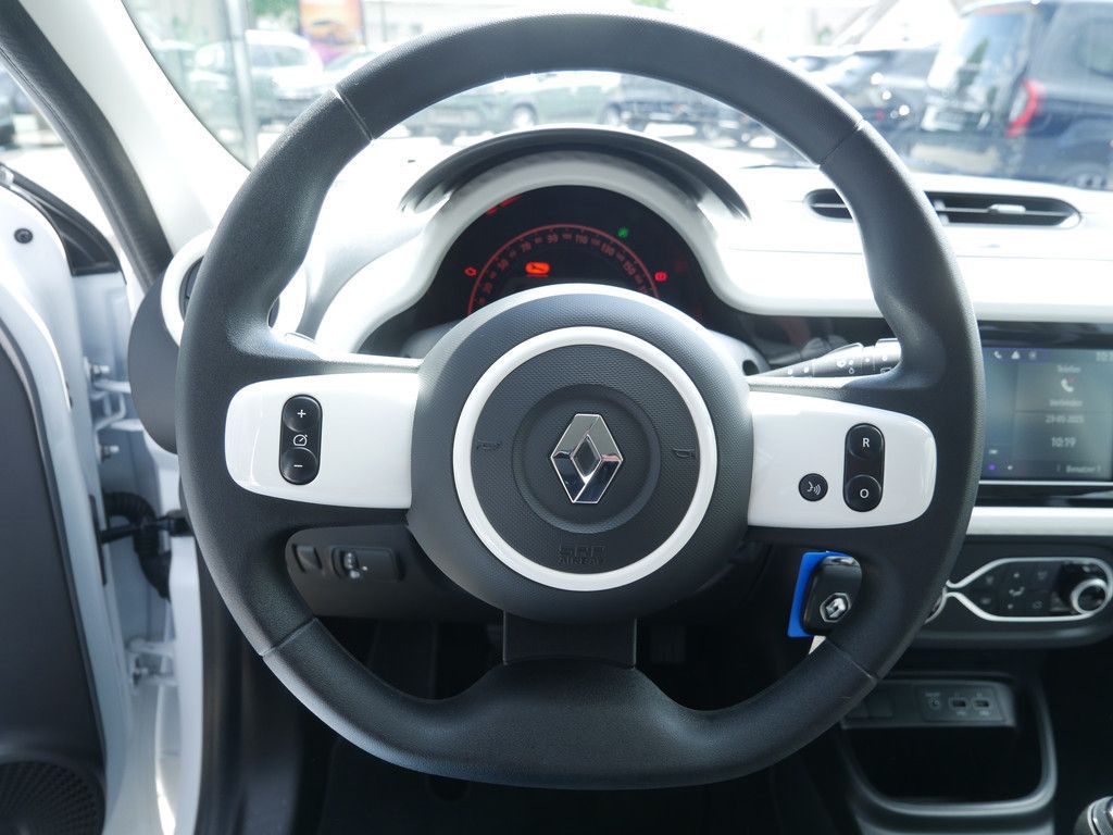 Fahrzeugabbildung Renault Twingo EQUILIBRE SCe 65