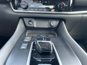 Nissan Qashqai - 11