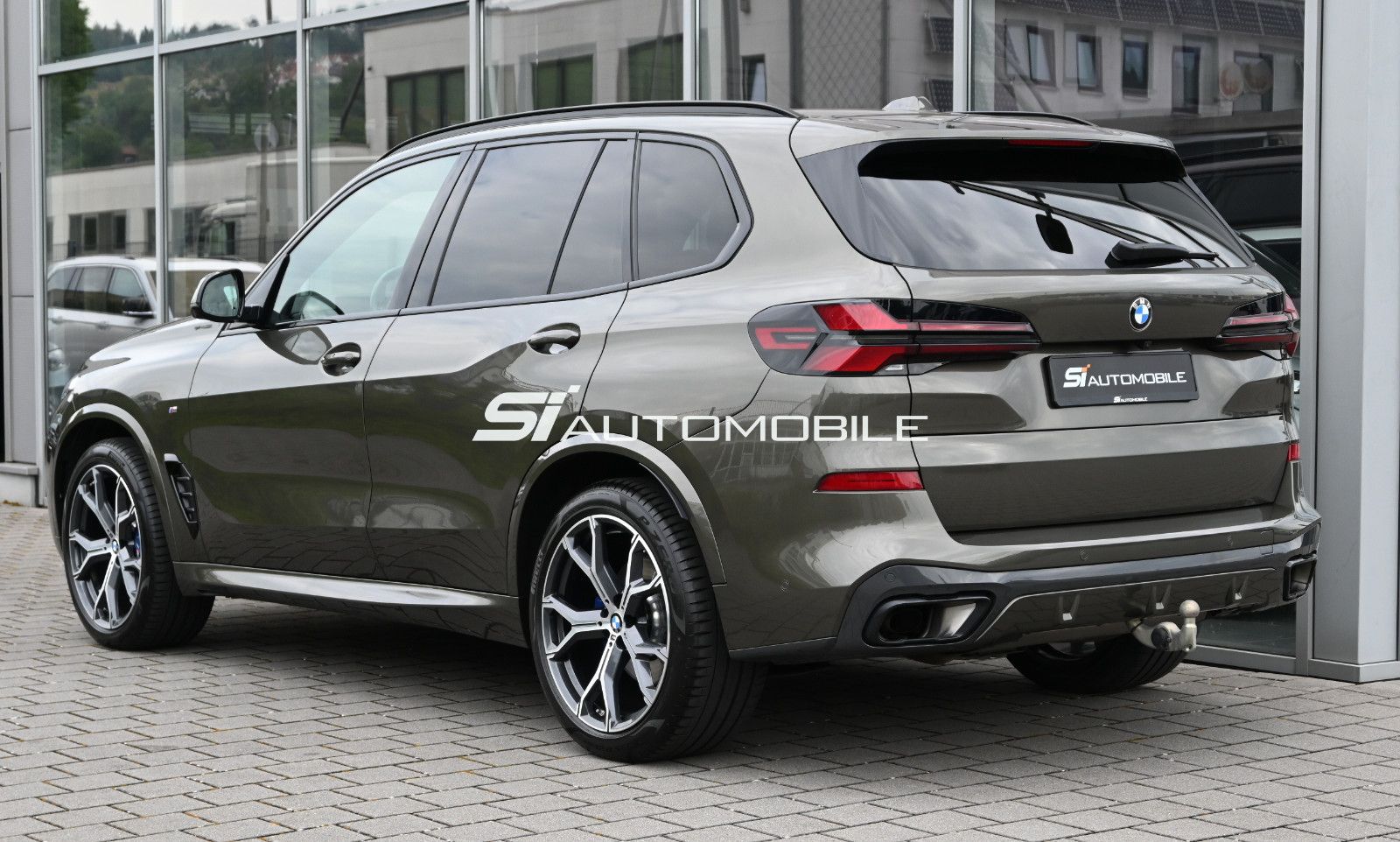 Fahrzeugabbildung BMW X5 xDr. 30d M-Sport Pro °UVP 128.340€°INDIVIDUAL