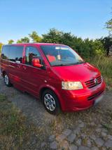 Volkswagen VW T5 Multivan Behindertengerecht mit Rampe - gebrauchte VW T5 Multivan aus dem Jahr 2003