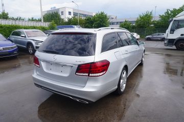 Mercedes E 200 - 7