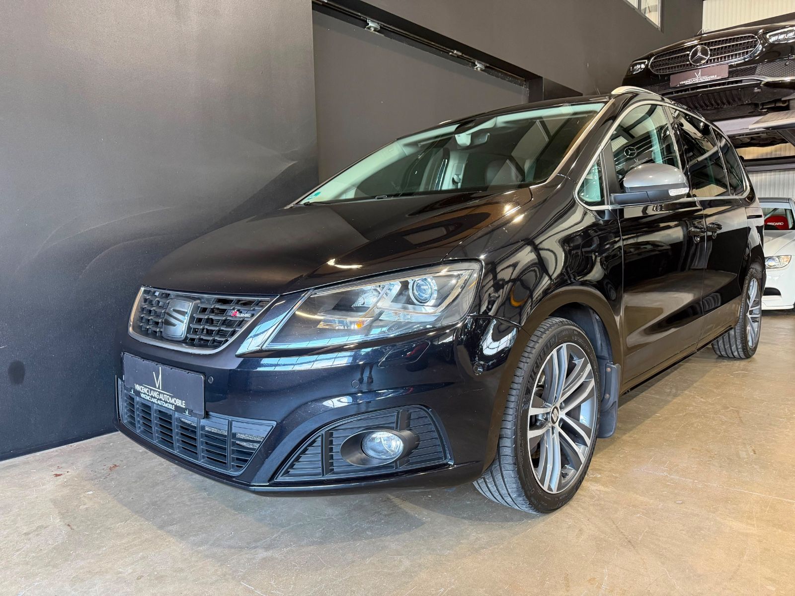 SEAT Alhambra FR-Line Allrad 7-SITZER/XENON/CAM/AHK/