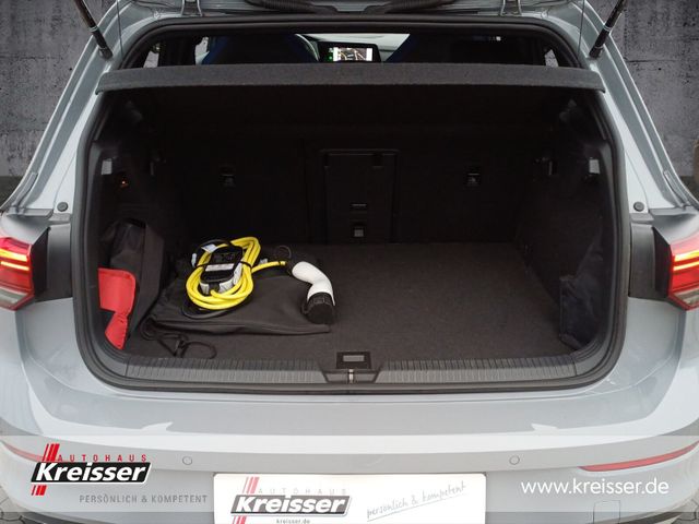 Golf 1.4 eHybrid GTE/DSG/SHZ/AHK/NAVI/ACC/18ZOLL