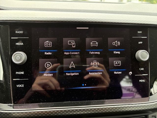 T-Cross Life 1.0 TSI ACC DAB Rear View Bluetooth