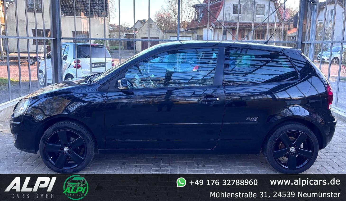 Volkswagen Polo 1.2 Black Edition *TÜV NEU/8-fach bereift*