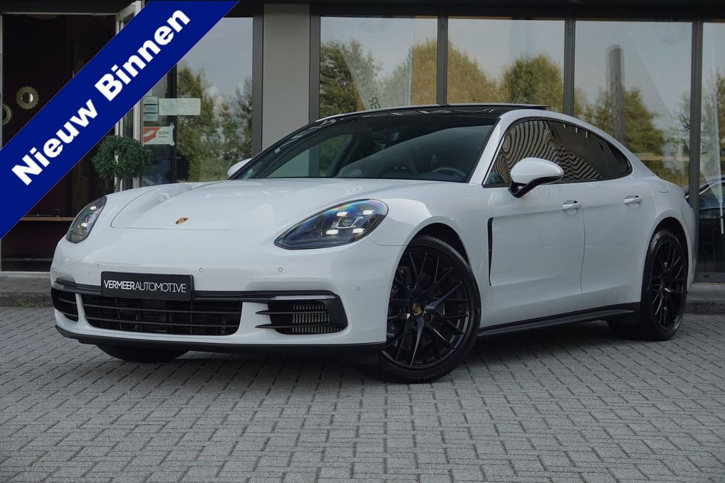 Image of Porsche Panamera