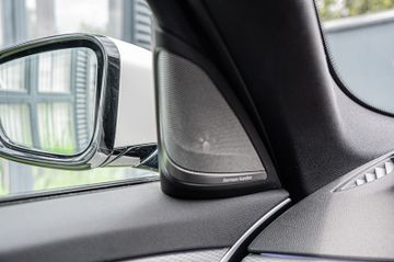 Fahrzeugabbildung BMW Touring 520d M-Sportpaket|HEADUP|HARMAN|AHK