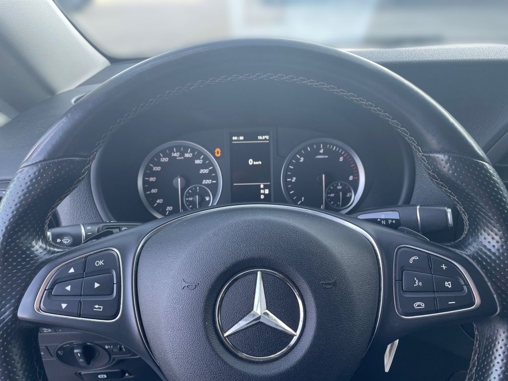 Fahrzeugabbildung Mercedes-Benz Vito 116 Mixto extralang 4x4 Navi PTS RFK Sitzh.
