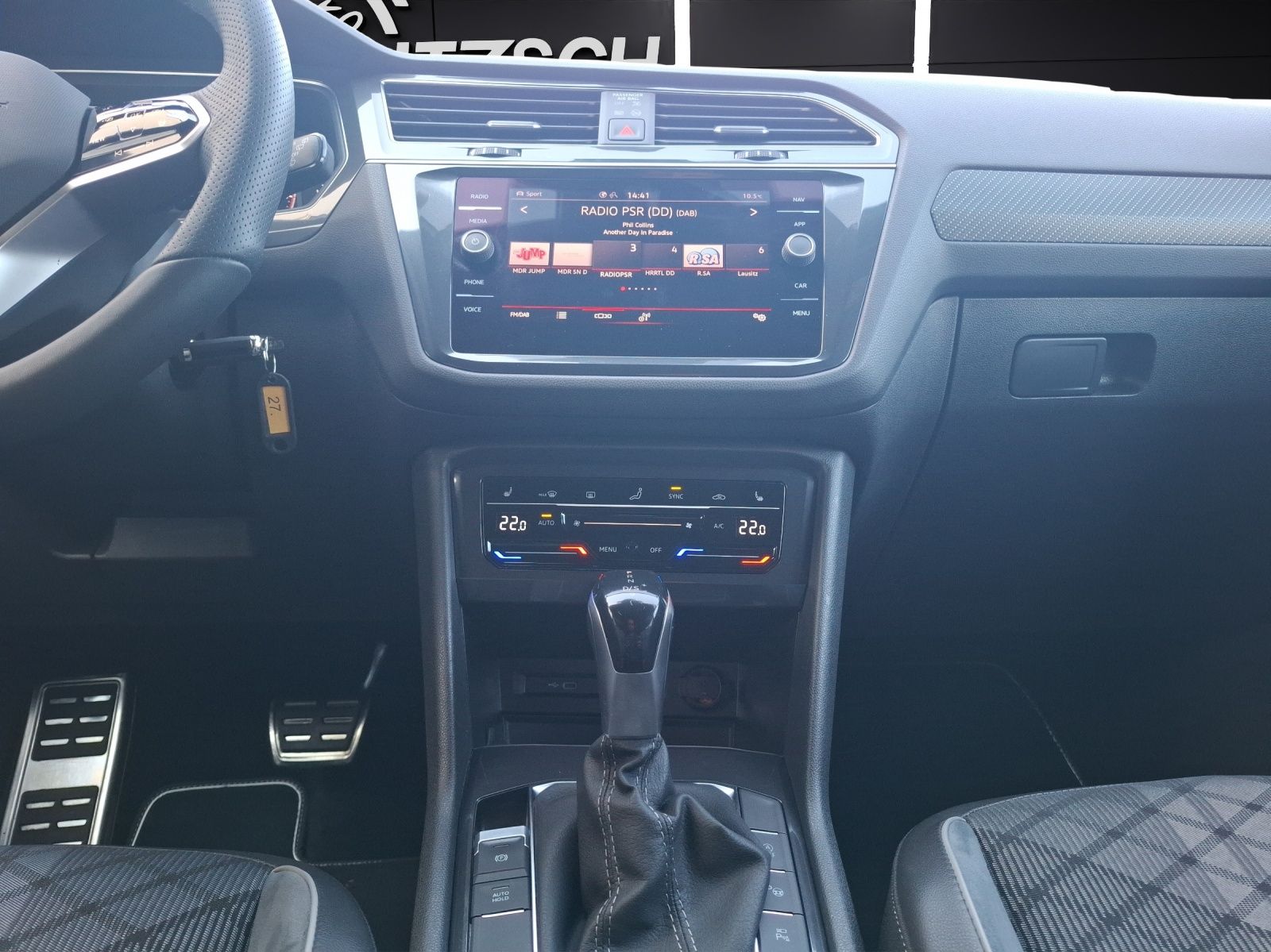 Fahrzeugabbildung Volkswagen Tiguan Allspace TDI R-Line DSG 4M Matrix AHK Nav