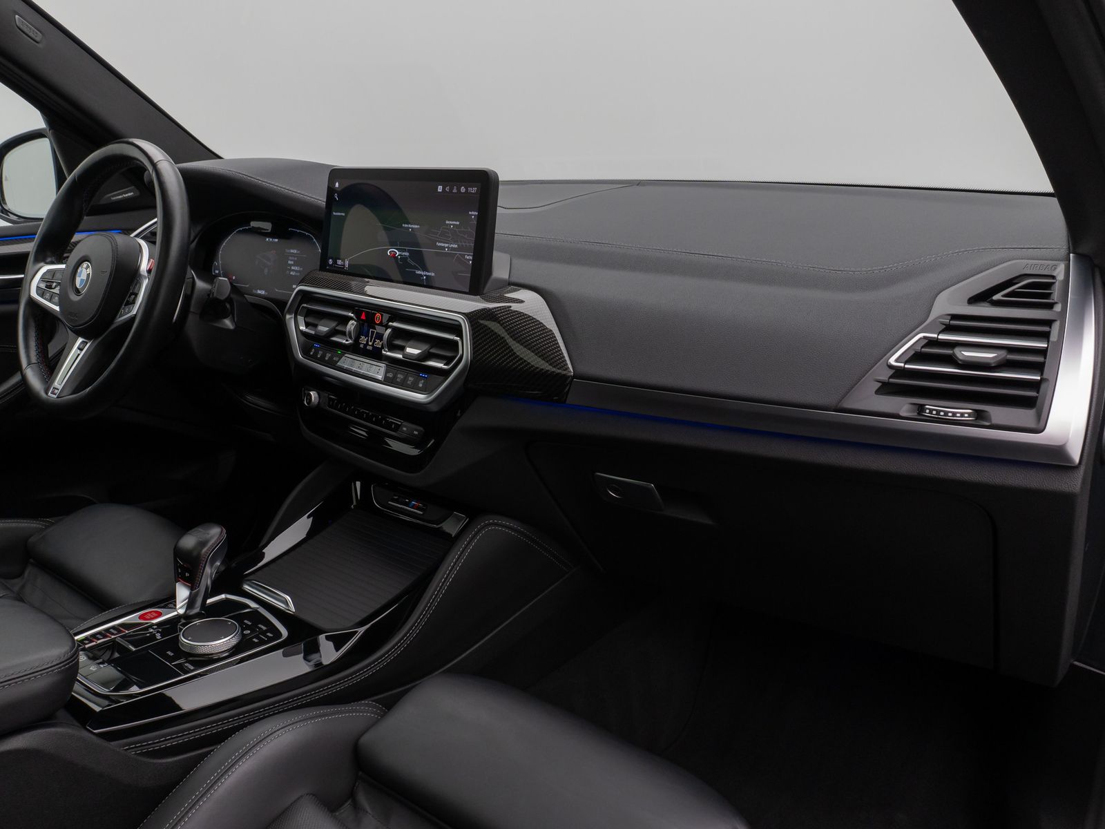 Fahrzeugabbildung BMW X3 M Competition Panorama Laser 360° HUD H/K AHK