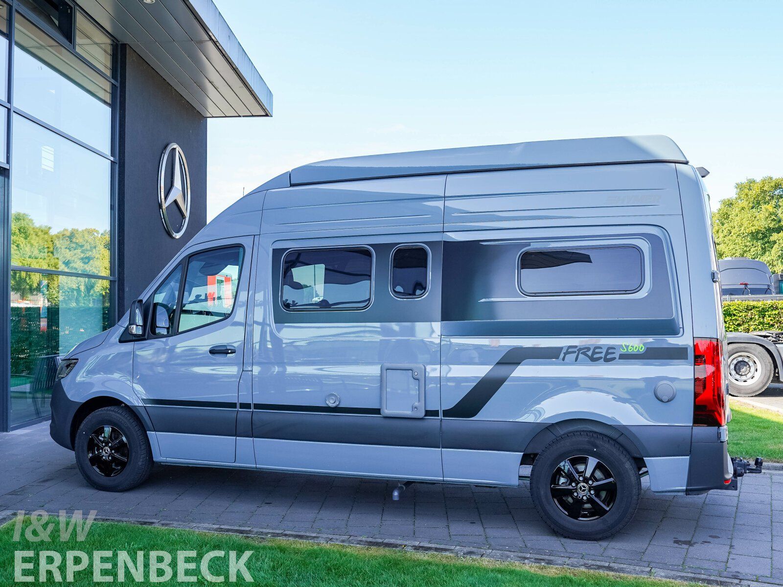 Fahrzeugabbildung HYMER / ERIBA / HYMERCAR Sprinter Hochdach Free S 600 AHK LED PAS Distr.