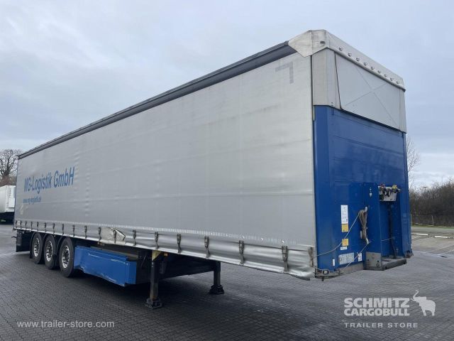 Schmitz Cargobull Curtainsider Coil