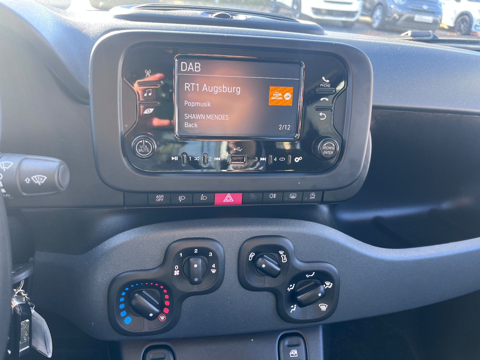 Fahrzeugabbildung Fiat Panda Hybrid