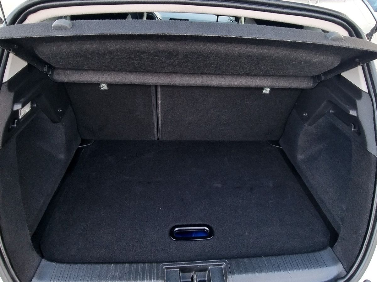 Fahrzeugabbildung Renault Captur INTENS TCe 130 EDC GPF