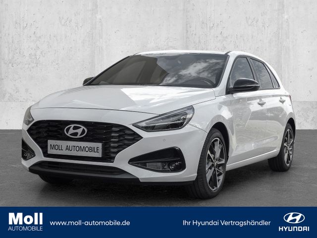 Hyundai i30 Advantage Navi CarPlay Kamera PDC SHZ LHZ