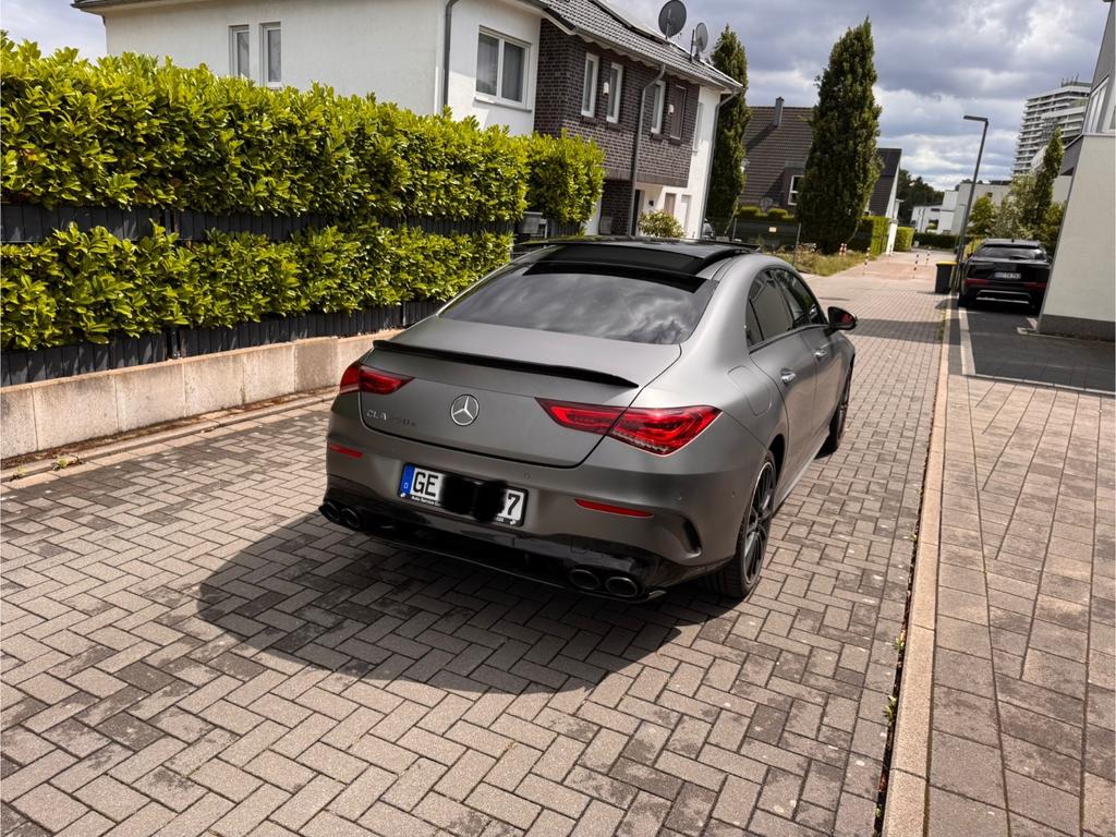 Mercedes-Benz CLA 250