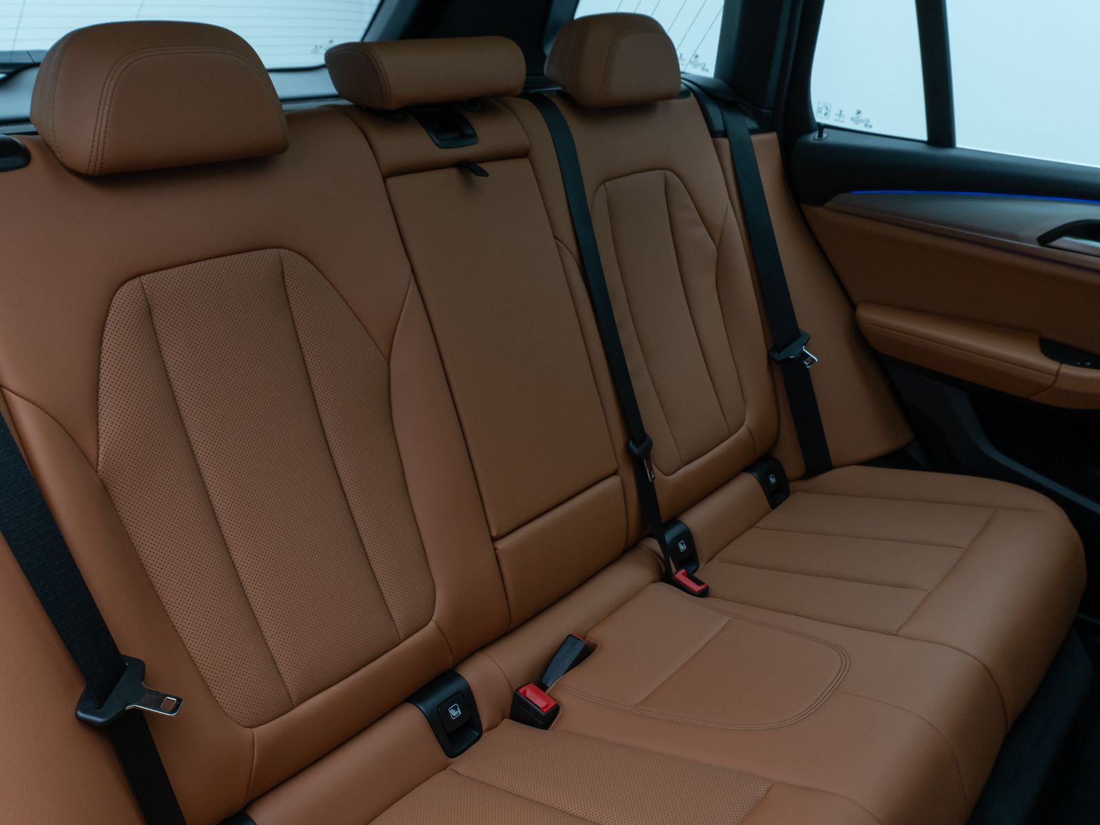 Fahrzeugabbildung BMW X3 xD30d M Sport Panoram Kamera DAB HiFi AHK 21"