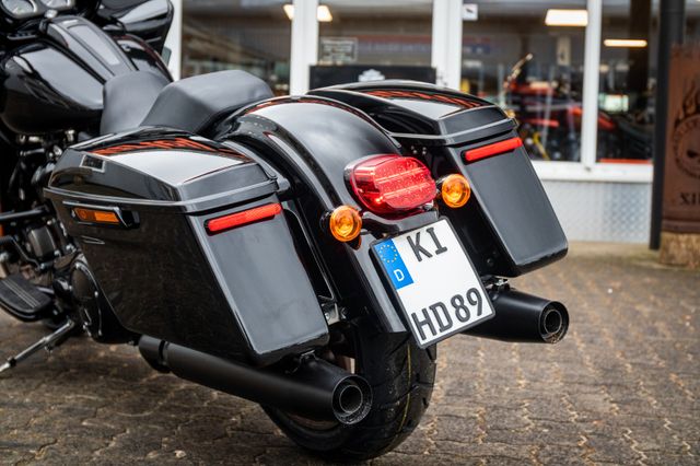 Fahrzeugabbildung Harley-Davidson ROAD GLIDE ST 117 MY23 FLTRXST sofort verfügbar!