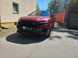 Audi SQ8 TDI quattro  - Audi SQ8 mit Panoramadach
