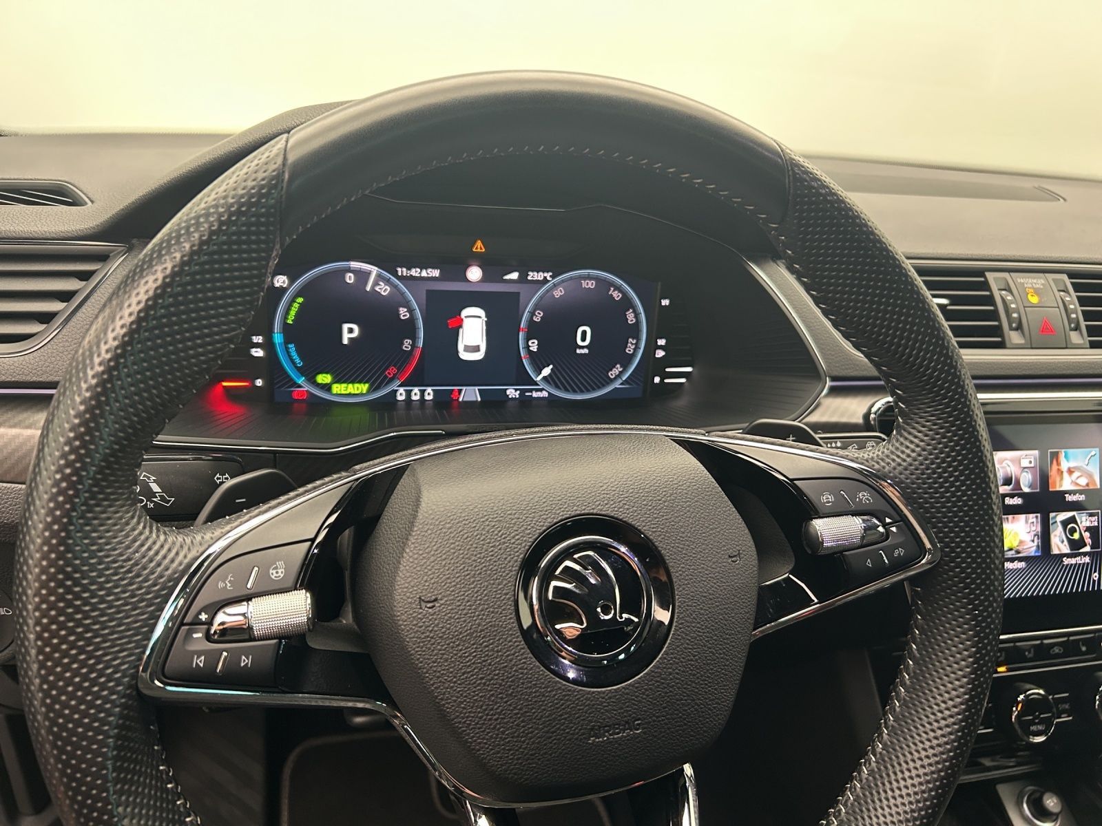 Skoda Superb - Bild 11