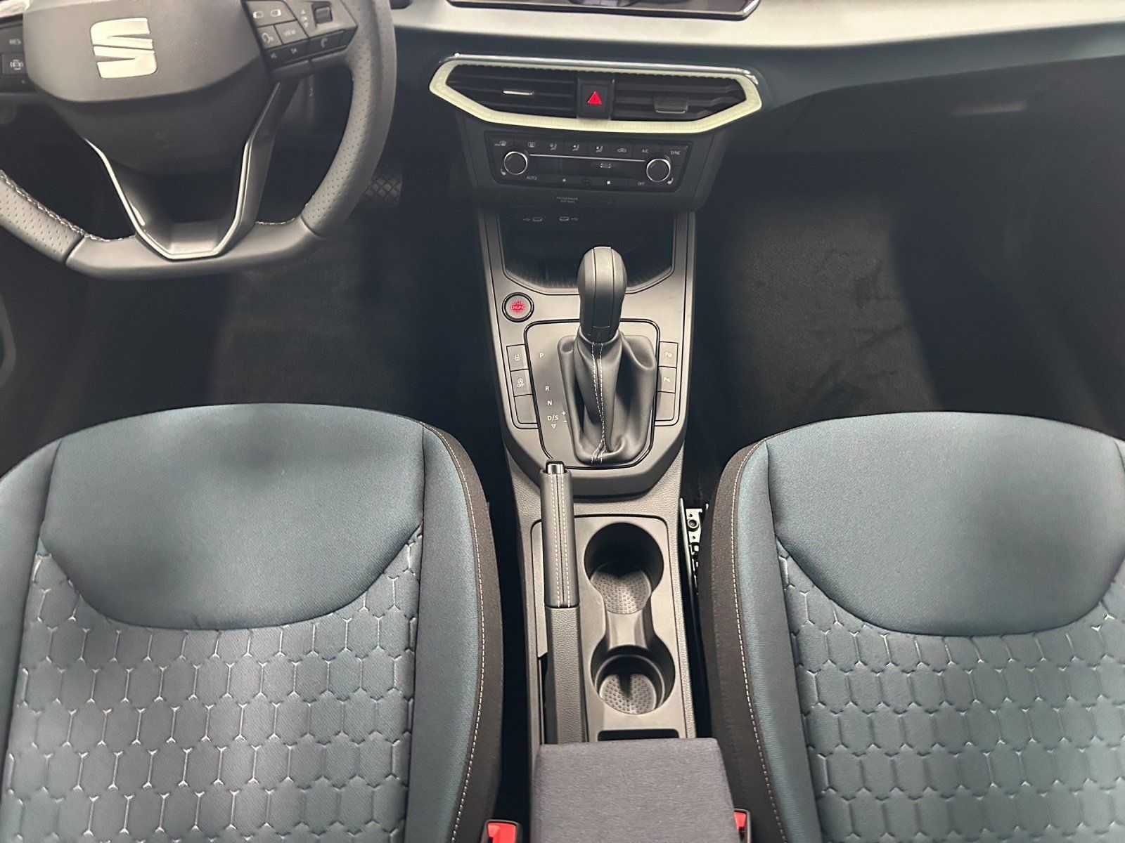 Seat Arona - Bild 13