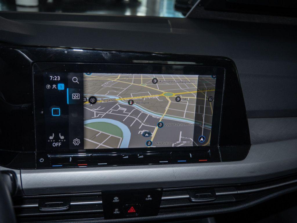 Volkswagen Golf VIII 2.0 TDI Life Kamera Navi LED Sprachst., миниатюра 9
