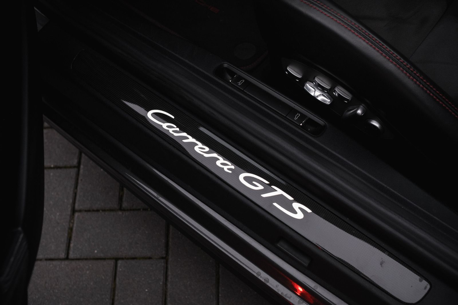 Fahrzeugabbildung Porsche 911/991.1 GTS Cabrio-el. 18Wegesitz-DAB-BOSE