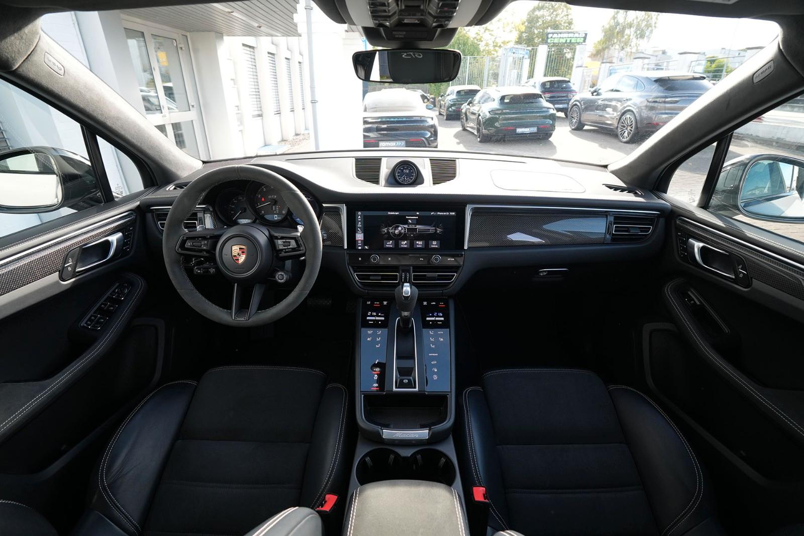 Porsche MACAN GTS MY24-ACC-PSCB-PANO-BOSE-CARBON-21"GT