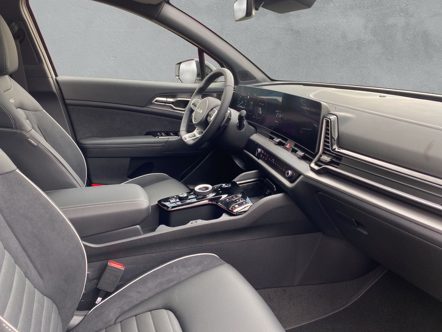 Fahrzeugabbildung Kia Sportage GT-LINE 4WD 1.6 T-GDI MILD-HYBRID *SOUN
