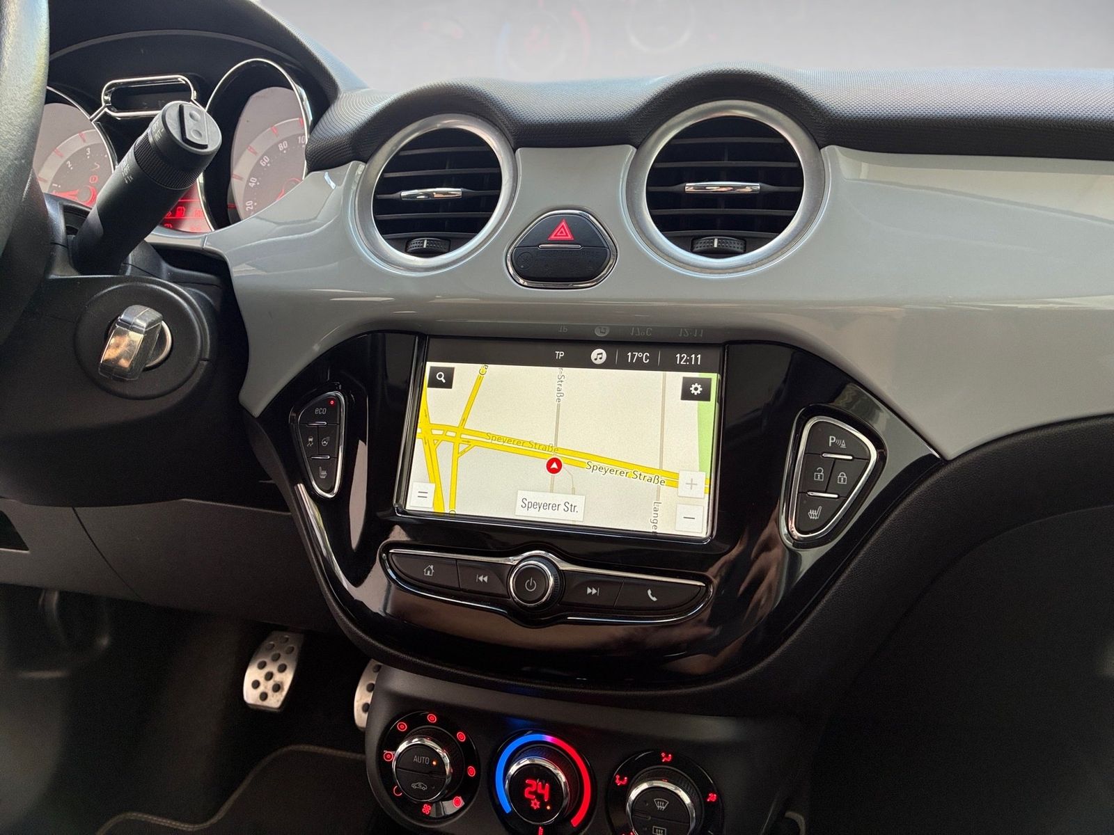 Fahrzeugabbildung Opel Adam 1.4 Turbo S PDC,Pano,SHZ,Klimaaut.,LM,SD