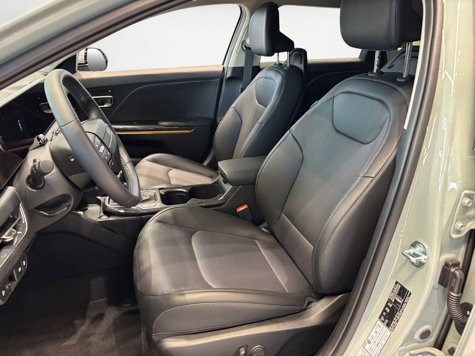 Kia K4 - Bild 8