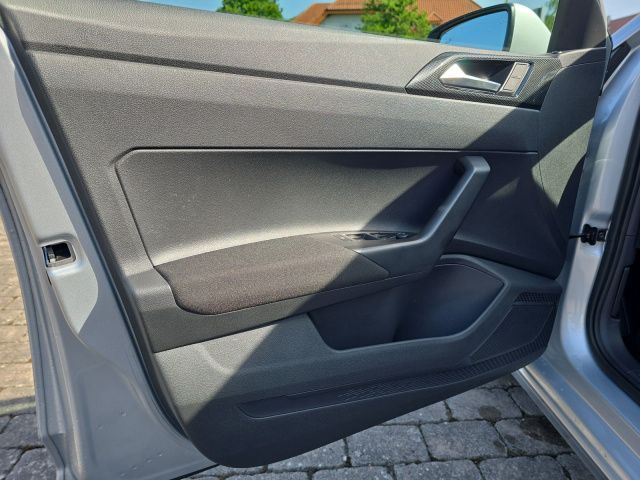 Fahrzeugabbildung Volkswagen Polo Life