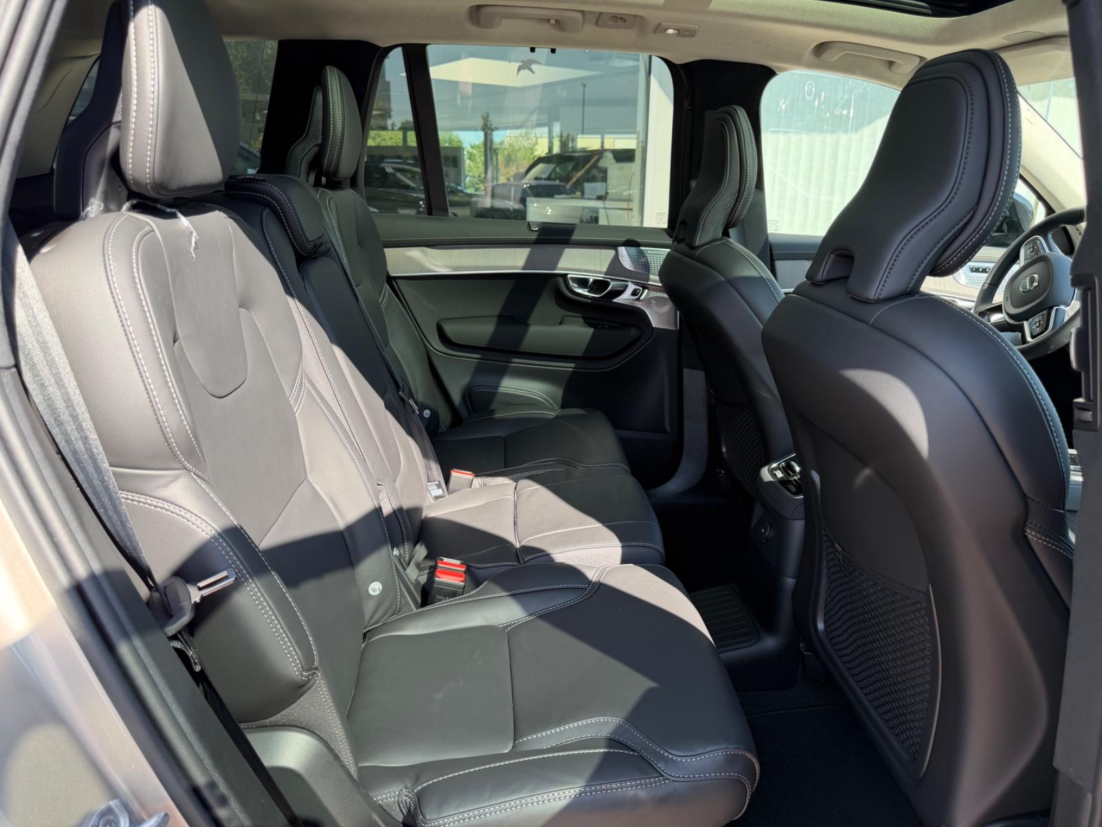 Volvo XC90 T8 AWD Ultra Dark Auto