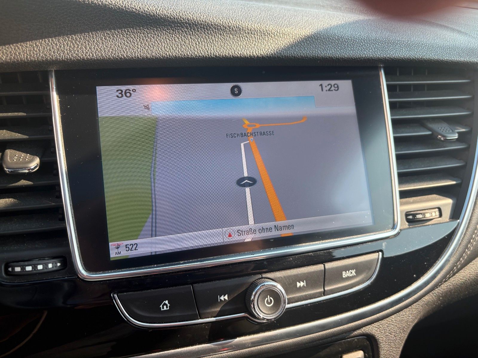 Fahrzeugabbildung Opel Mokka X 1.4 Innovation Aut. Navi LED SPORTSITZE