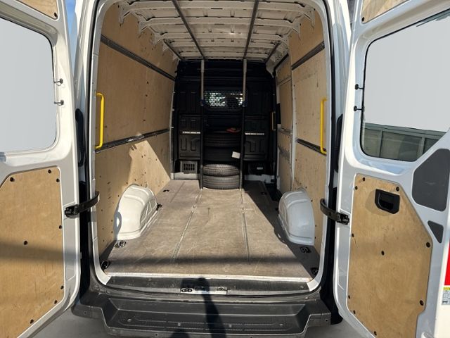 Crafter 30 2.0 TDI L2H2 FWD NAVI+KLIMA+RÜCKFAHRK